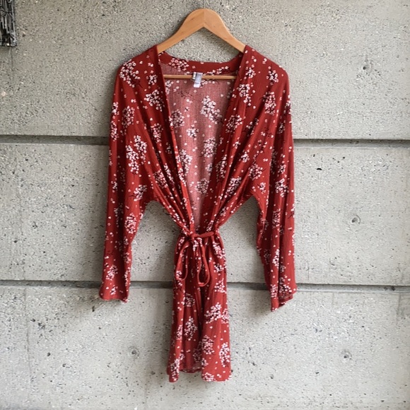 Miiyu Robe from Simons - Picture 1 of 12